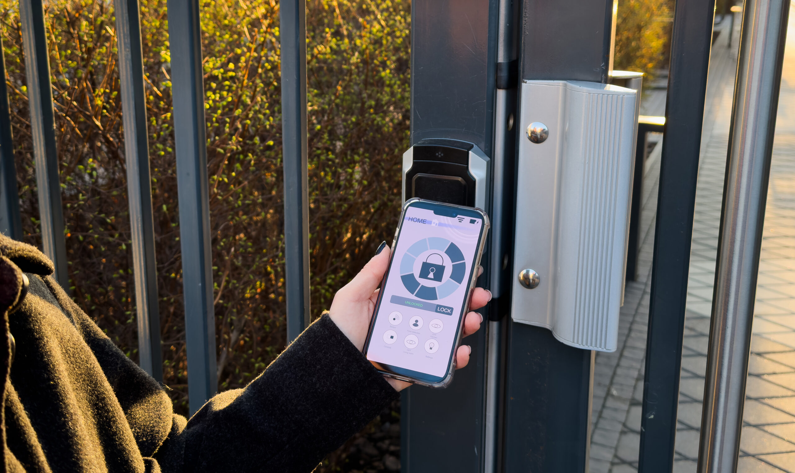 Mobile credentialing for HOAs smartphone access